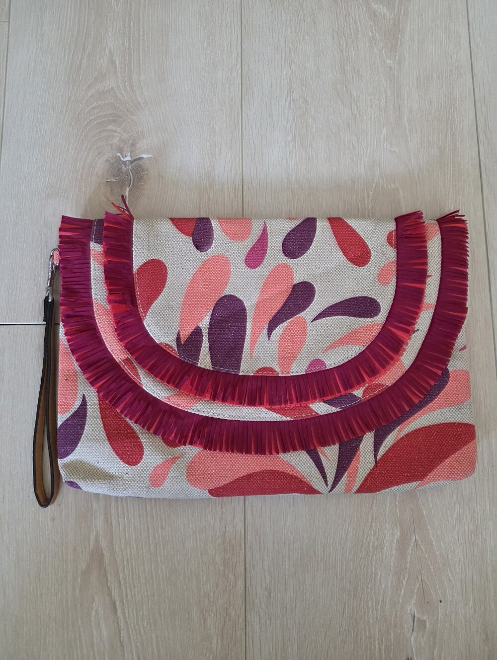Vera Bradley Clutch